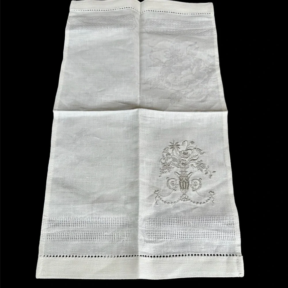 Yves DeLorme guest towel 100% linen Made in Paris 🇫🇷